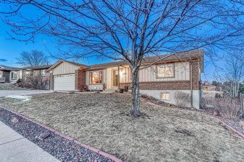 2138 Coors Cir, Denver, CO 80228-4500