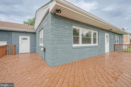 502 Mount Laurel Rd, Mount Laurel NJ  08054-9523 exterior