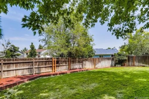 19495 Nassau Dr, Aurora CO  80013-4554 exterior