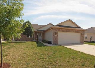 624 Sedgegrass Dr, Champaign, IL 61822-2035