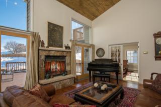 722 Upper Ranch Rd, Aspen, CO 81611-9611