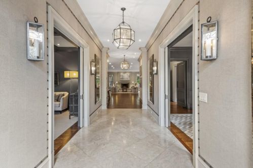 876 Berkshire Rd, Atlanta GA  30324-4930 exterior