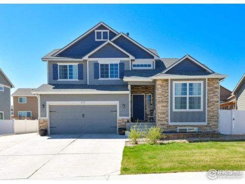 318 Juniper St, Loveland, CO 80534-3000