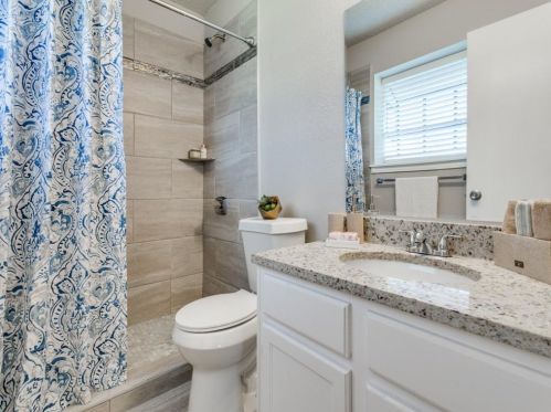 2817 Meadow Dr, Fort Worth TX  76133-7288 exterior