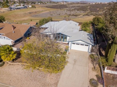 34786 The Farm Rd, Wildomar, CA 92595-9291