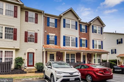 8311 Green Heron Way, Lorton, VA 22079-2822