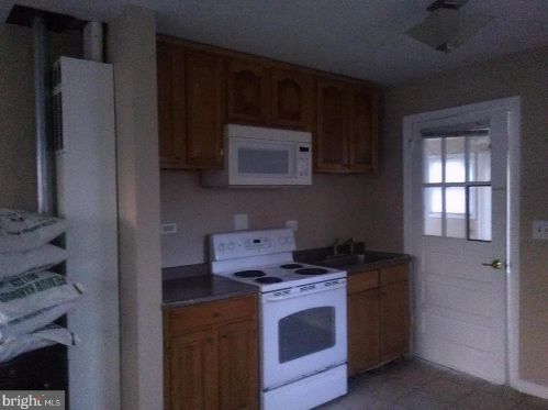 1508 Callaway Dr, Shady Side MD  20764-9402 exterior