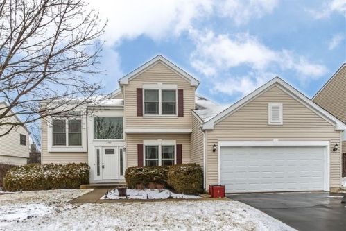 240 Cedarfield Dr, Hanover Park, IL 60103-1314