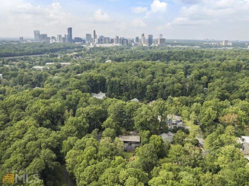 1108 Judith Way, Atlanta GA  30324-2905 exterior