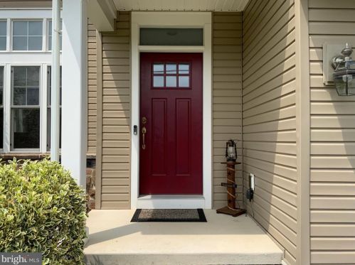 1605 Buttercup Rd, Lancaster, PA 17602-3901