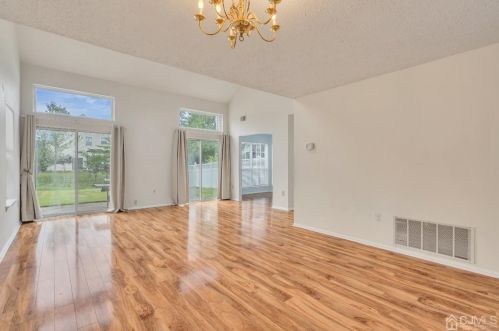 57 Glen Oaks Ct, Old Bridge, NJ 08857-3555