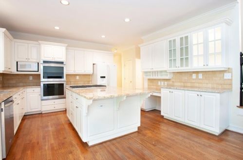 807 Brookhaven Springs Ct, Atlanta GA  30342-3551 exterior