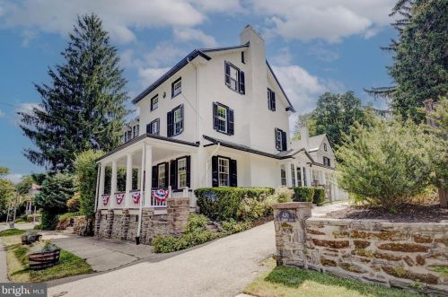 420 Allens Ln, Philadelphia PA 19119-3310 exterior