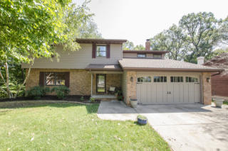 325 Lotus Dr, Mayfair, IL 61550-1052