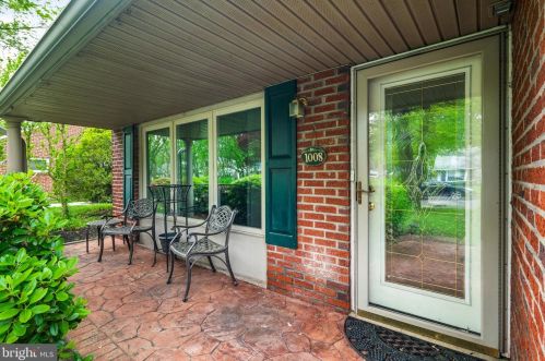 1008 Chesterfield Rd, Haddonfield NJ  08033-3613 exterior