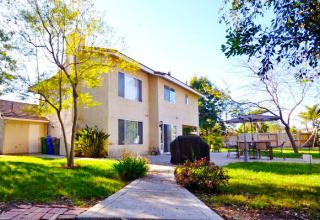 4516 Glenview Dr, Oceanside, CA 92057-5048