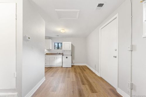 2126 High St, Denver CO 80210-6324 exterior