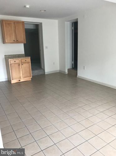 1815 Sherwood Rd, Silver Spring MD 20902-4030 exterior