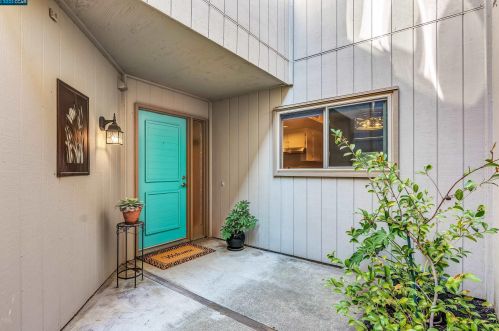 5213 Springdale Ave, Pleasanton, CA 94588-3644