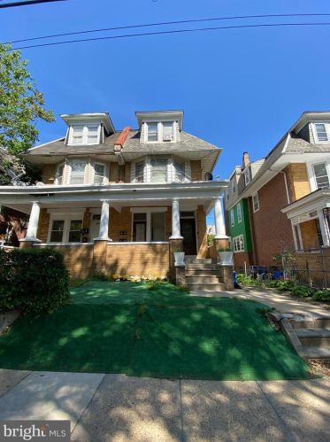 4909 13th St, Philadelphia, PA 19112-1311