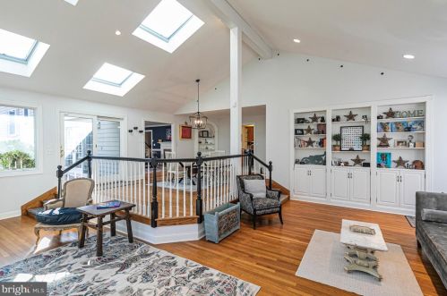 10 Alta Vista Dr, Princeton NJ  08540-7406 exterior
