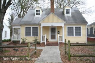 1304 Clarendon St, Durham NC  27705-3539 exterior