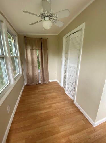 19 Blossom Rd, Plaistow, NH 03865-3139