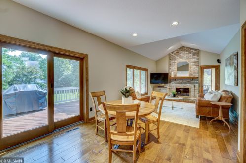9137 Edinburgh Ln, Saint Paul MN  55125-9192 exterior