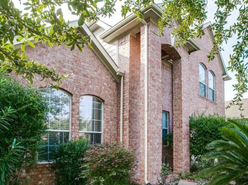 2402 Appian Way, Pearland, TX 77584-8845
