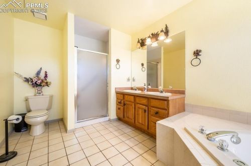 516 Archer Dr, Pueblo CO  81007-3637 exterior