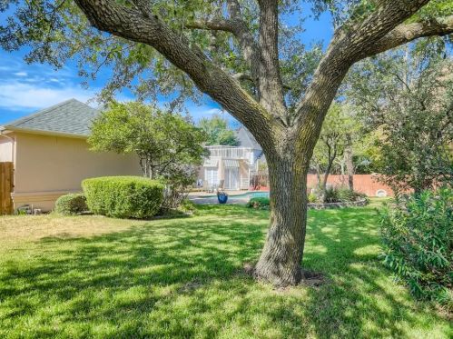 2851 Fairway Dr, Cedar Hill TX 75104-8288 exterior