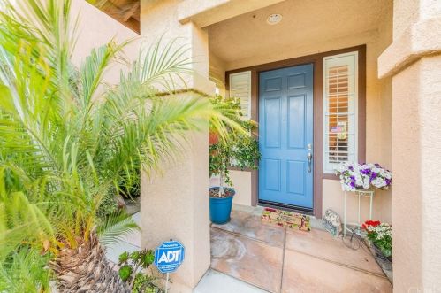 8735 Fallbrook Way, Anaheim CA  92808-3600 exterior