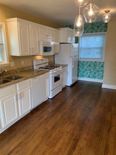 4730 Calmont Ave, Fort Worth TX  76107-5424 exterior