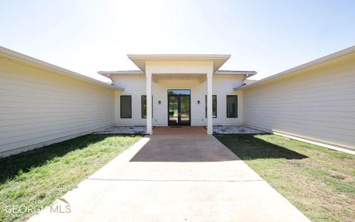 1653 Macedonia Church Rd, Monroe, GA 30656-4198