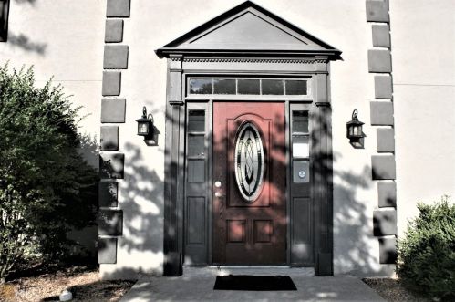 9158 Carroll Manor Dr, Atlanta GA  30350-2012 exterior