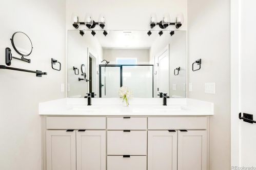 6721 Tempe Ct, Aurora CO  80016-2778 exterior