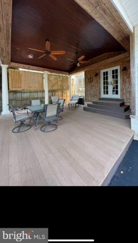 725 Amherst Rd, Camden NJ 08106-1203 exterior