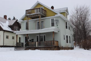 518 15th Ave, Duluth, MN 55812-1237