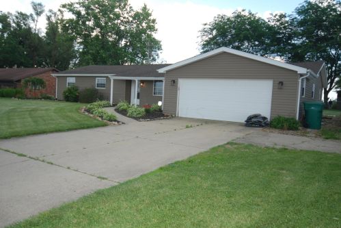 3741 Mumper Rd, Springfield OH  45502-9243 exterior