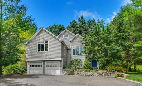 14 Seir Hill Rd, Norwalk CT  06850-0013 exterior