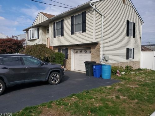 18 Rosengren Ave, Paterson NJ  07512-2033 exterior