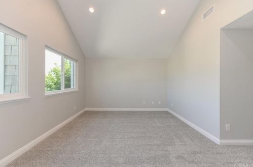 8 Henry, Irvine CA  92620-3256 exterior