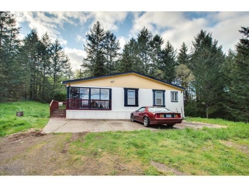 9412 Midland Ave, Gaston, OR 97119-7728