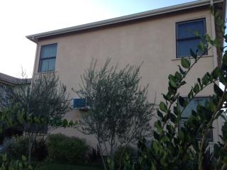 5255 Via Campo St, Los Angeles, CA 90022-2101