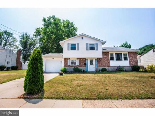 454 Arthur Dr, Beverly, NJ 08010-2154