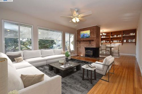 18383 Sherwood Ct, Hayward, CA 94546-2025