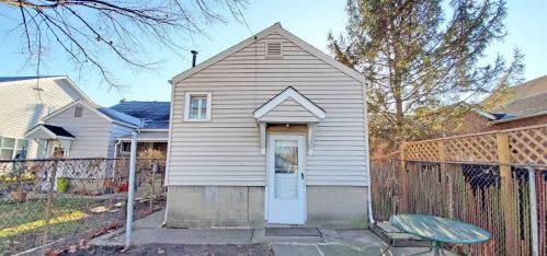 121 Forrer St, Cincinnati OH 45215-3049 exterior