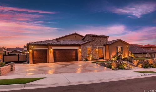 12468 Locke Cir, Riverside, CA 92503-5983