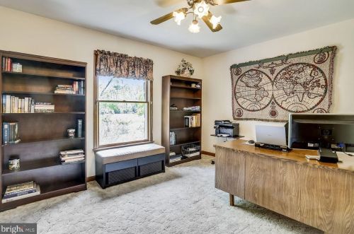 737 Sharpsburg Dr, Davidsonville MD 21035-1927 exterior