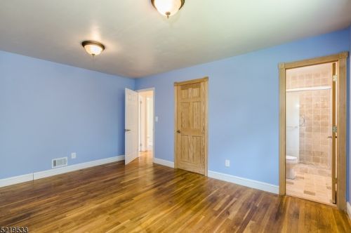 24 Normandy Dr, Parsippany NJ  07054-4070 exterior